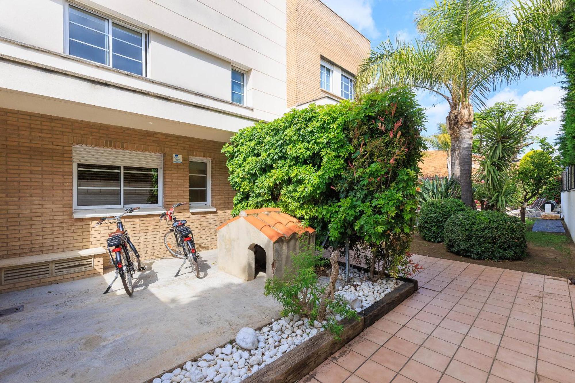 Martorell Planet Costa Dorada Cambrils Extérieur photo