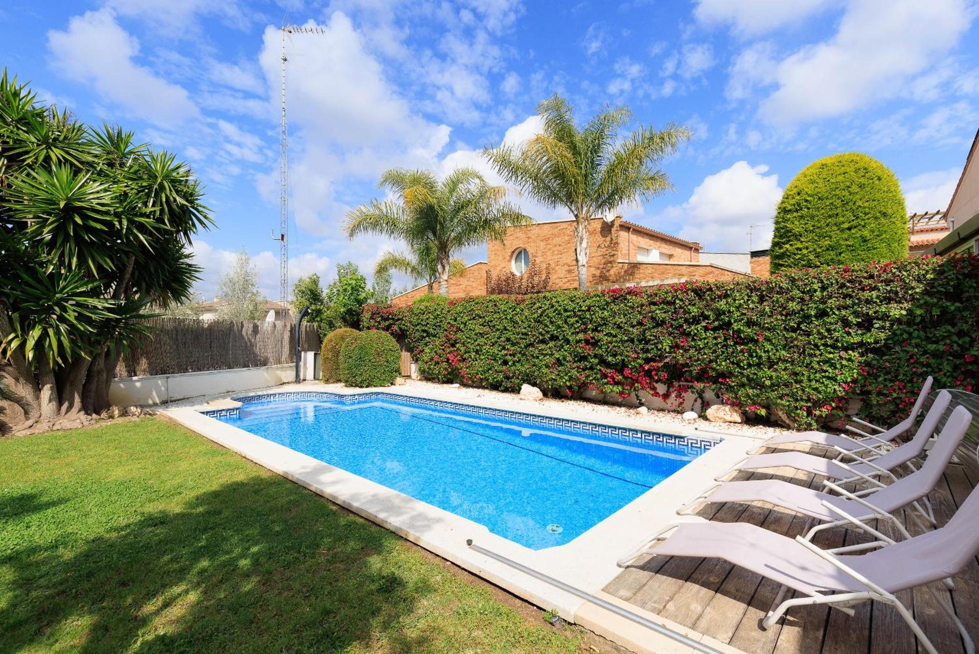 Martorell Planet Costa Dorada Cambrils Extérieur photo